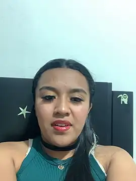 Snapshot of giselao chatting on 02-21-25, 03:34 giselao online show from 02-21-25, 03:34