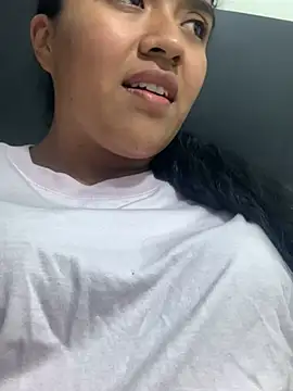 Snapshot of giselao chatting on 03-01-25, 03:21 giselao online show from 03-01-25, 03:21