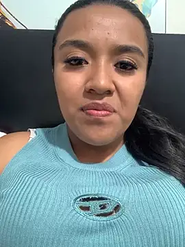 Snapshot of giselao chatting on 03-05-25, 03:08 giselao online show from 03-05-25, 03:08