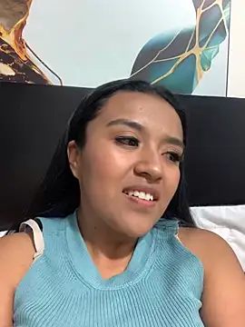 Snapshot of giselao chatting on 03-07-25, 03:29 giselao online show from 03-07-25, 03:29