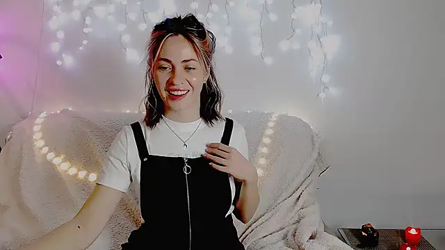 Snapshot of Eroticgiftxxx chatting on 01-25-25, 10:29 Eroticgiftxxx online show from 01-25-25, 10:29