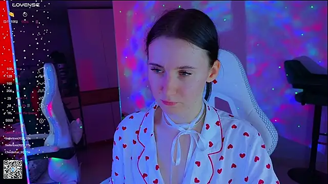 mon lola online show from 03-10-25, 09:32