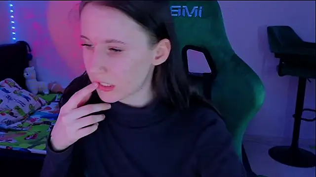 mon lola online show from 03-12-25, 08:52