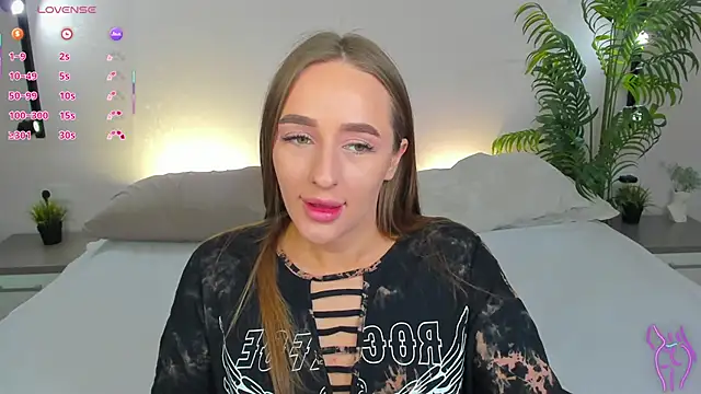 Snapshot of passi_lover chatting on 10-24-25, 01:46 passi lover online show from 10-24-25, 01:46