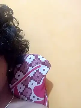 CosmicEmuu online show from 01-08-25, 05:05