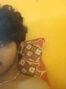 CosmicEmuu online show from 09-27-25, 04:50