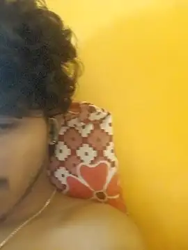 CosmicEmuu online show from 01-08-26, 09:22