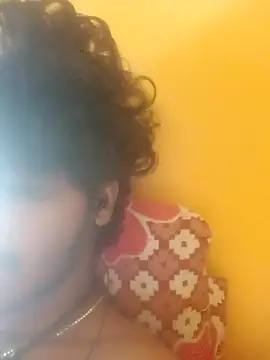 CosmicEmuu online show from 03-09-26, 07:01