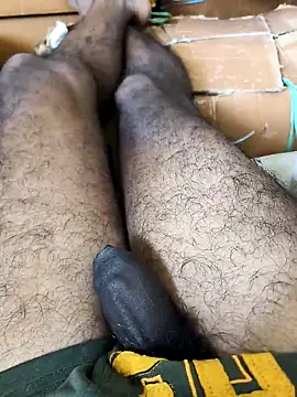 Snapshot of vannaaaa100 chatting on 11-07-25, 08:03 vannaaaa100 online show from 11-07-25, 08:03