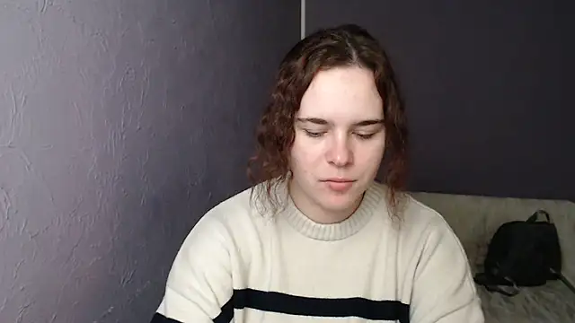 mini girly online show from 02-26-25, 10:47