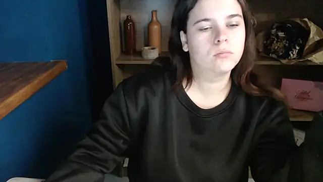 mini girly online show from 10-09-25, 05:49