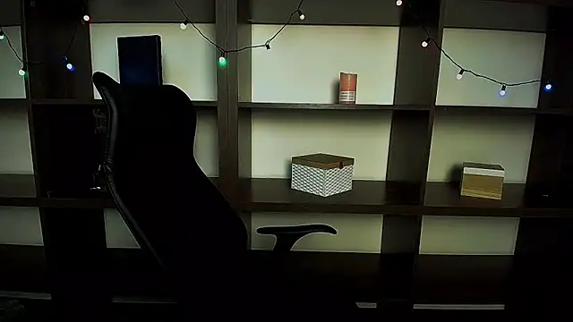 Snapshot of Lexi_Jous chatting on 02-10-25, 12:50 Lexi Jous online show from 02-10-25, 12:50