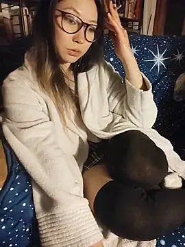 LoveFoxyQueen online show from 03-26-26, 08:25