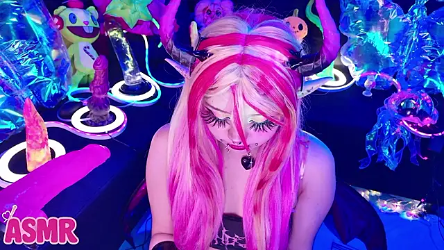 LaytonBox online show from 01-17-26, 01:05