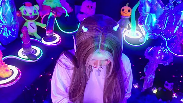 LaytonBox online show from 02-08-26, 01:47