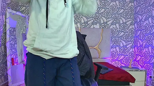 Axel tay online show from 03-13-26, 07:09