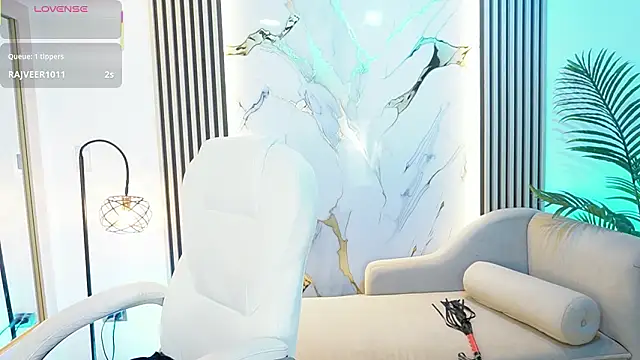 Snapshot of Emma_Walkerr_ chatting on 03-10-26, 07:08 Emma Walkerr online show from 03-10-26, 07:08