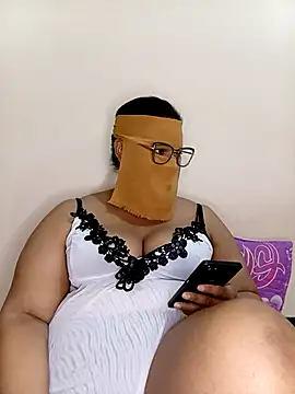 Samara-Bella online show from 03-06-25, 08:37