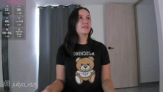 Jullya x online show from 04-22-26, 08:32