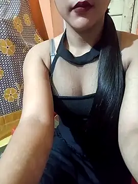 Snapshot of Eisha_20s chatting on 01-14-25, 04:04 Eisha 20s online show from 01-14-25, 04:04