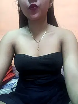 Snapshot of Eisha_20s chatting on 02-14-25, 07:38 Eisha 20s online show from 02-14-25, 07:38