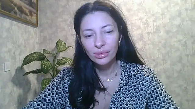 Snapshot of LissaBlossom chatting on 09-28-25, 04:29 LissaBlossom online show from 09-28-25, 04:29