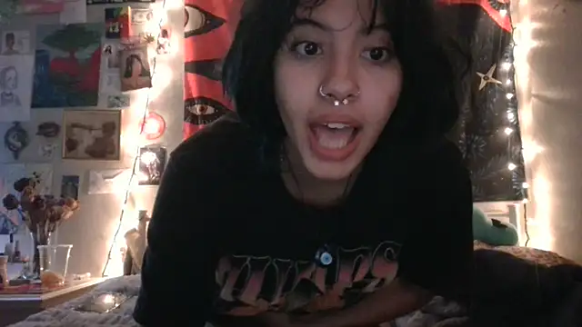 Rubyred2369 online show from 01-08-25, 08:39