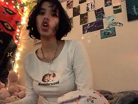 Rubyred2369 online show from 01-24-25, 12:20