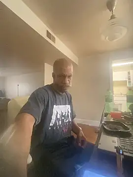 MrDaddyBbSnake online show from 01-18-26, 03:05