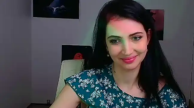Snapshot of Amalia_amor chatting on 02-03-25, 11:09 Amalia amor online show from 02-03-25, 11:09