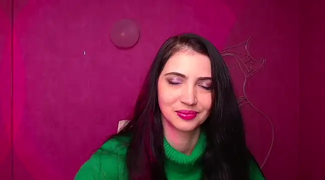 Snapshot of Amalia_amor chatting on 02-19-25, 06:11 Amalia amor online show from 02-19-25, 06:11