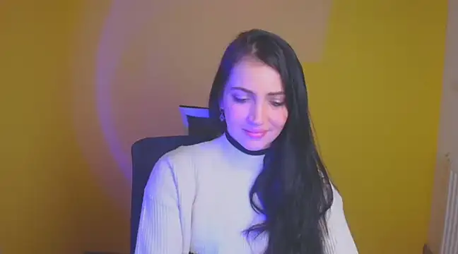 Snapshot of Amalia_amor chatting on 02-23-25, 12:16 Amalia amor online show from 02-23-25, 12:16