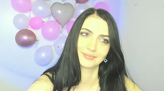 Snapshot of Amalia_amor chatting on 02-23-25, 03:18 Amalia amor online show from 02-23-25, 03:18