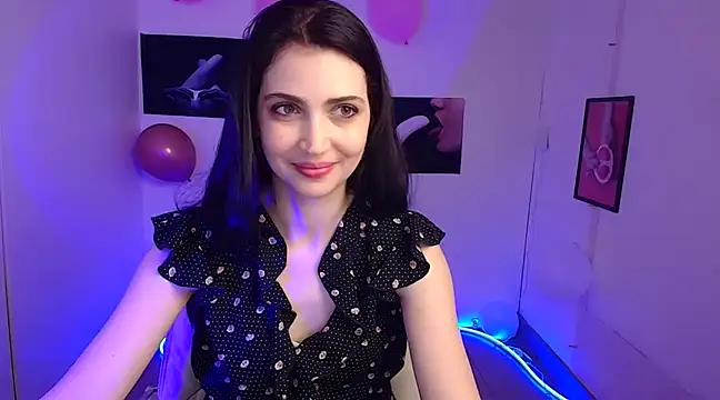 Snapshot of Amalia_amor chatting on 03-11-25, 03:02 Amalia amor online show from 03-11-25, 03:02