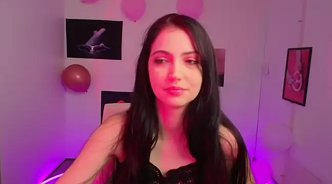 Snapshot of Amalia_amor chatting on 03-18-25, 09:31 Amalia amor online show from 03-18-25, 09:31