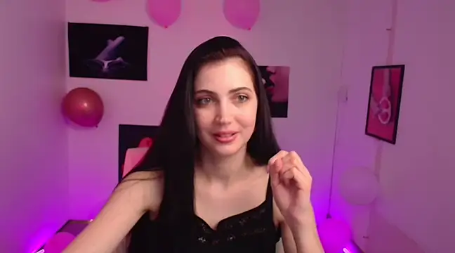 Snapshot of Amalia_amor chatting on 03-18-25, 03:53 Amalia amor online show from 03-18-25, 03:53