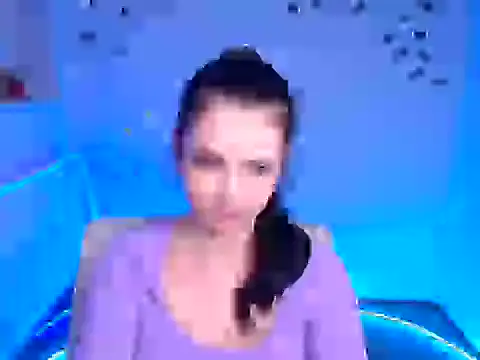 Snapshot of Amalia_amor chatting on 10-22-25, 11:43 Amalia amor online show from 10-22-25, 11:43