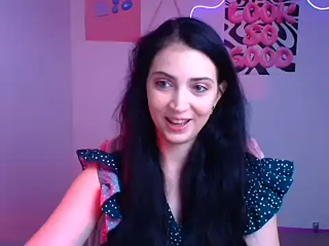 Snapshot of Amalia_amor chatting on 11-28-25, 06:49 Amalia amor online show from 11-28-25, 06:49