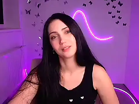 Snapshot of Amalia_amor chatting on 12-22-25, 12:46 Amalia amor online show from 12-22-25, 12:46