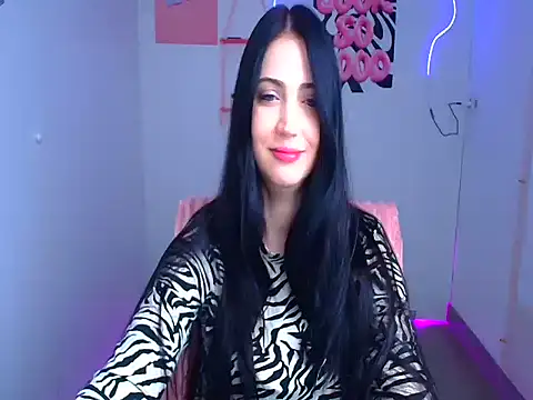 Snapshot of Amalia_amor chatting on 02-02-26, 06:45 Amalia amor online show from 02-02-26, 06:45