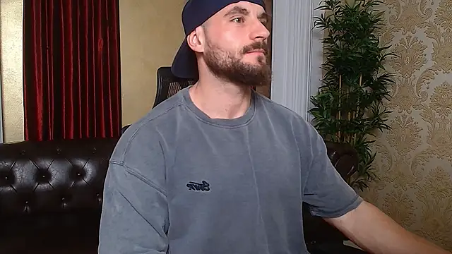 Snapshot of AdamJamesonn chatting on 03-14-25, 05:27 AdamJamesonn online show from 03-14-25, 05:27