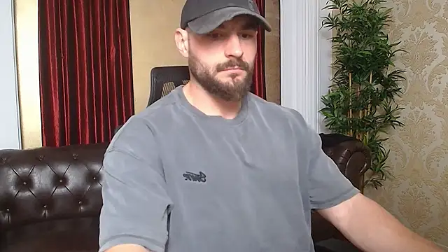 Snapshot of AdamJamesonn chatting on 03-20-25, 05:35 AdamJamesonn online show from 03-20-25, 05:35