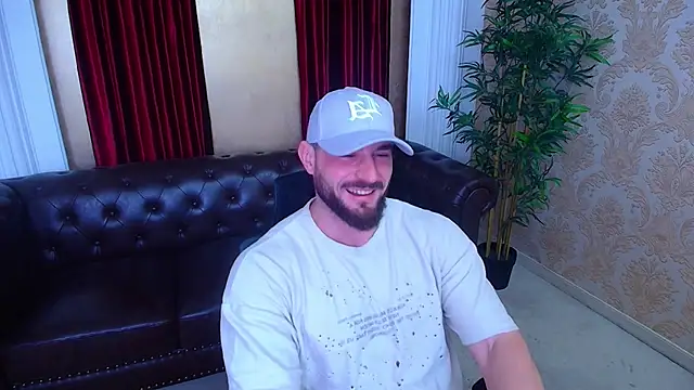 Snapshot of AdamJamesonn chatting on 11-03-25, 05:42 AdamJamesonn online show from 11-03-25, 05:42