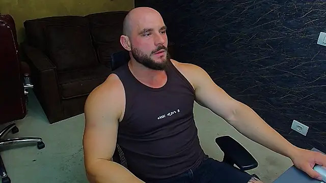 AdamJamesonn online show from 06-26-26, 05:12