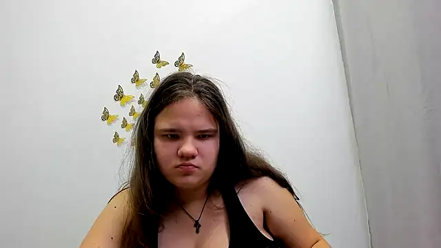 Snapshot of AdeleCruz chatting on 01-15-25, 11:32 AdeleCruz online show from 01-15-25, 11:32