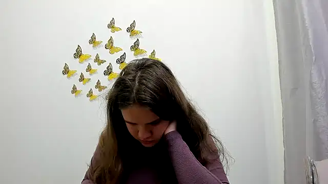 Snapshot of AdeleCruz chatting on 01-18-25, 03:59 AdeleCruz online show from 01-18-25, 03:59
