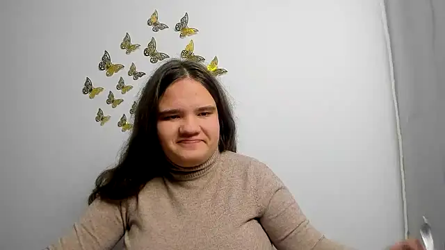 Snapshot of AdeleCruz chatting on 01-22-25, 04:23 AdeleCruz online show from 01-22-25, 04:23