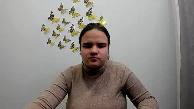 Snapshot of AdeleCruz chatting on 02-01-25, 01:09 AdeleCruz online show from 02-01-25, 01:09