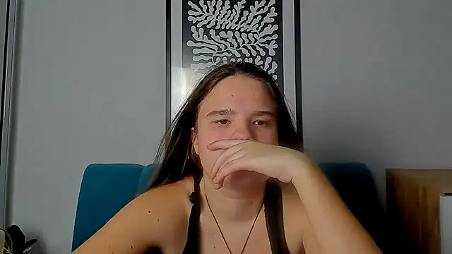 AdeleCruz online show from 03-12-26, 01:06