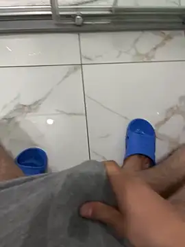 Snapshot of senle12ben chatting on 01-23-25, 08:13 senle12ben online show from 01-23-25, 08:13